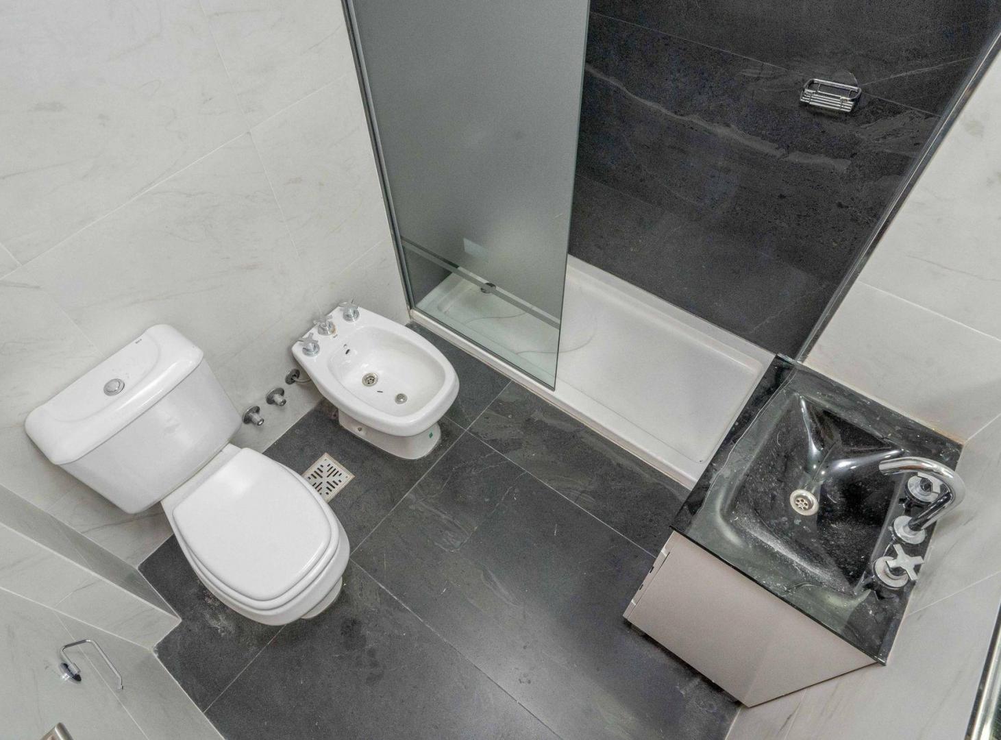 Foto de Venta dpto. 3 amb. 7 piso C/Cochera San Cristóbal, imagen 3