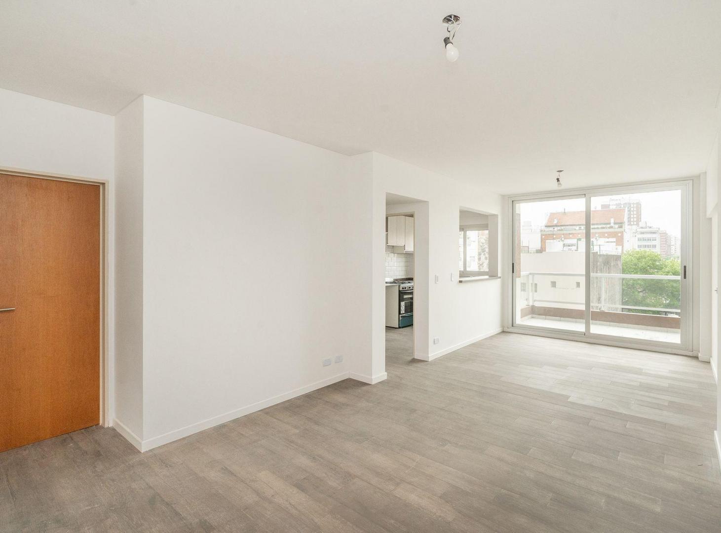 Foto de Venta dpto. 3 amb. 7 piso C/Cochera San Cristóbal, imagen 1