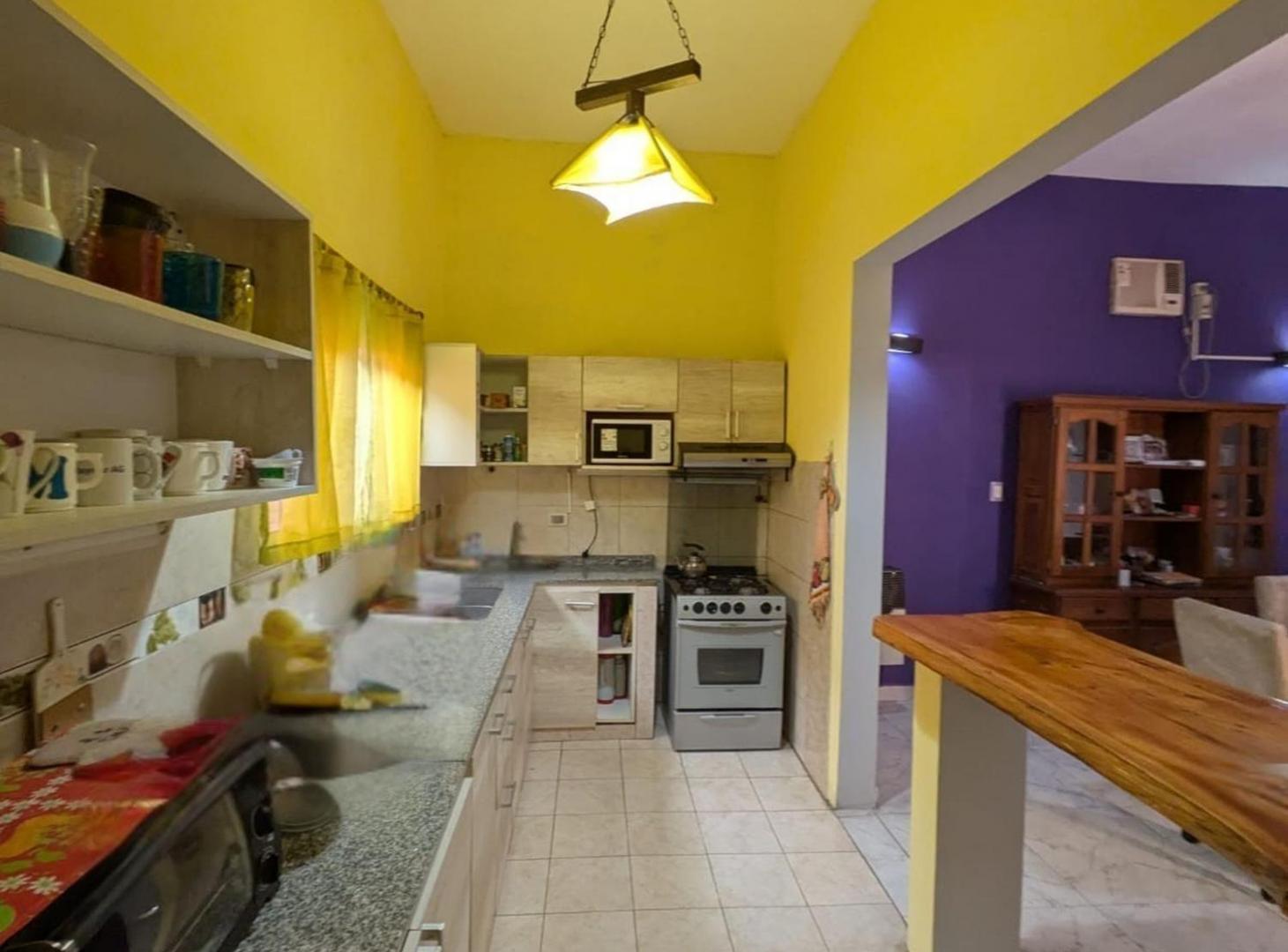 Foto de Venta 2 Dptos. cochera Vicente López 265 m2, imagen 4