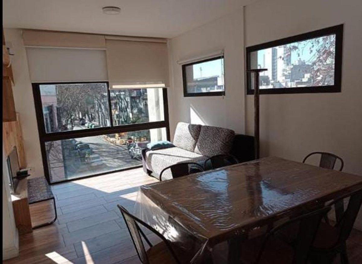 Foto de Dúplex con balcón terraza cochera y baulera, imagen 4