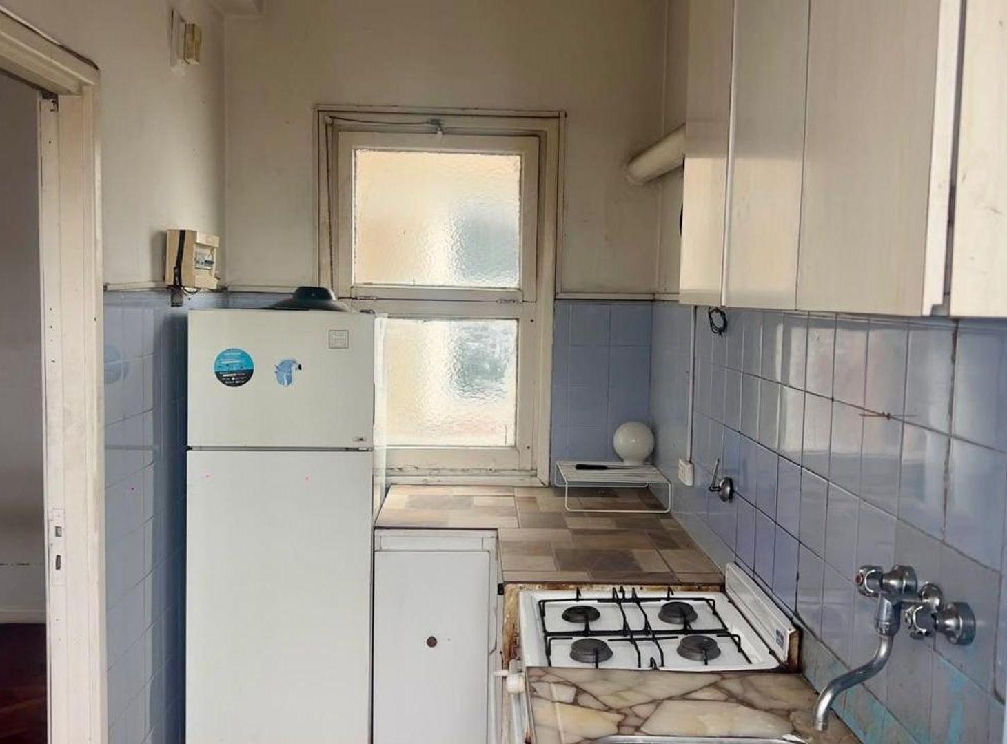 Foto de VENTA Depto.2amb-A Refaccionar-Bajas Exp. Barracas, imagen 5