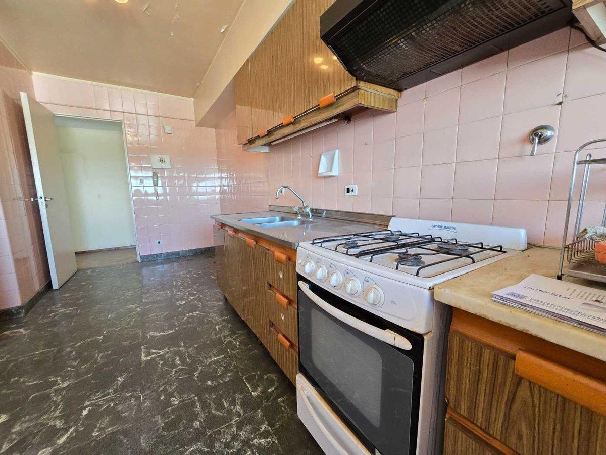 Foto de VENTA- 4 AMBIENTES- CON BALCON-APTO CREDITO- WILDE, imagen 4