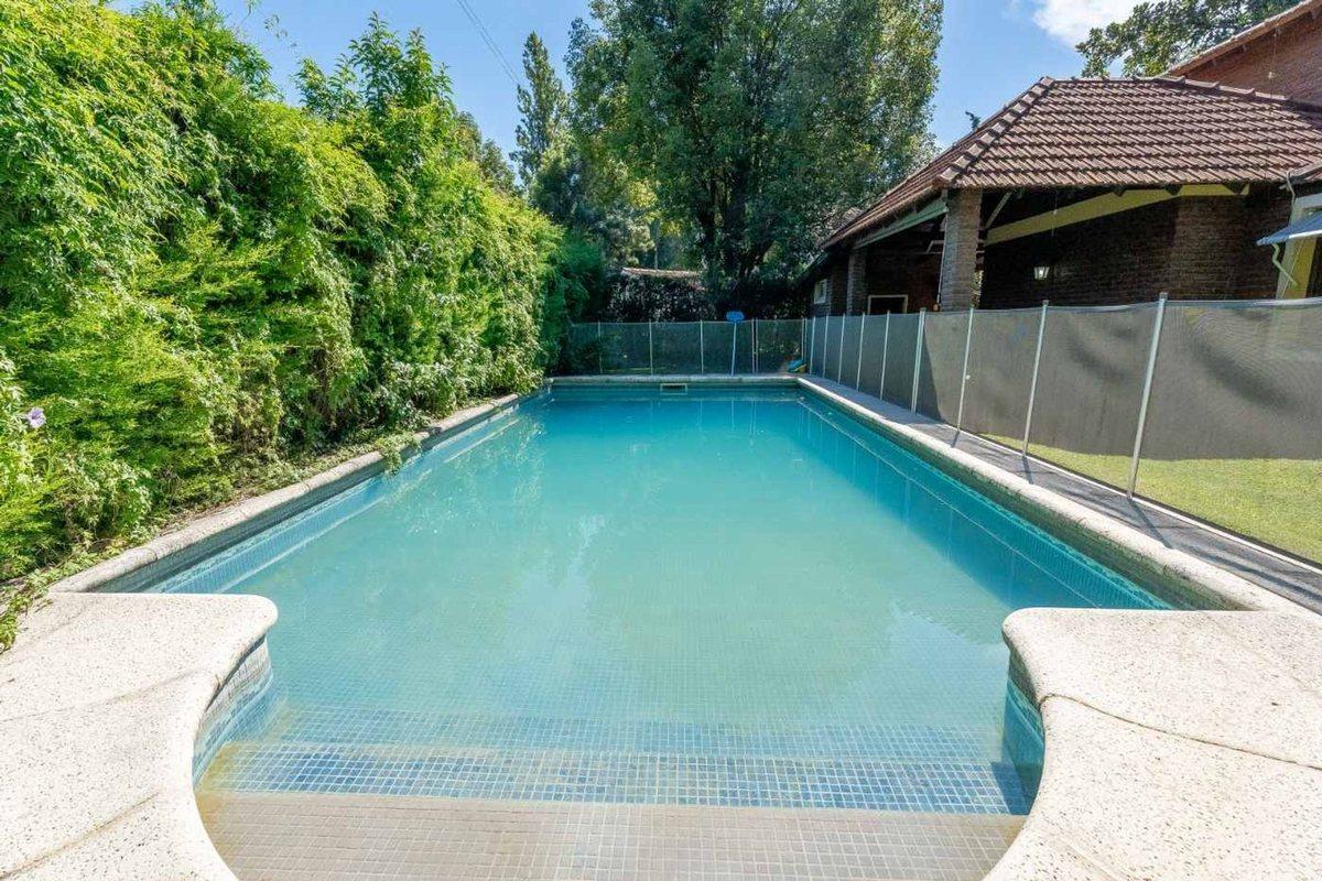 Foto de VENTA CASA 4 AMB CLUB PRIV LOMA VERDE ESCOBAR, imagen 1