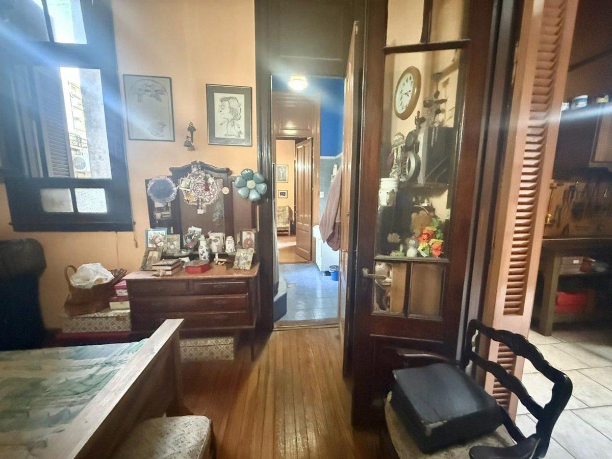 Foto de VENTA PH 4 AMB BOEDO CON PATIO Y PARRILLA, imagen 2