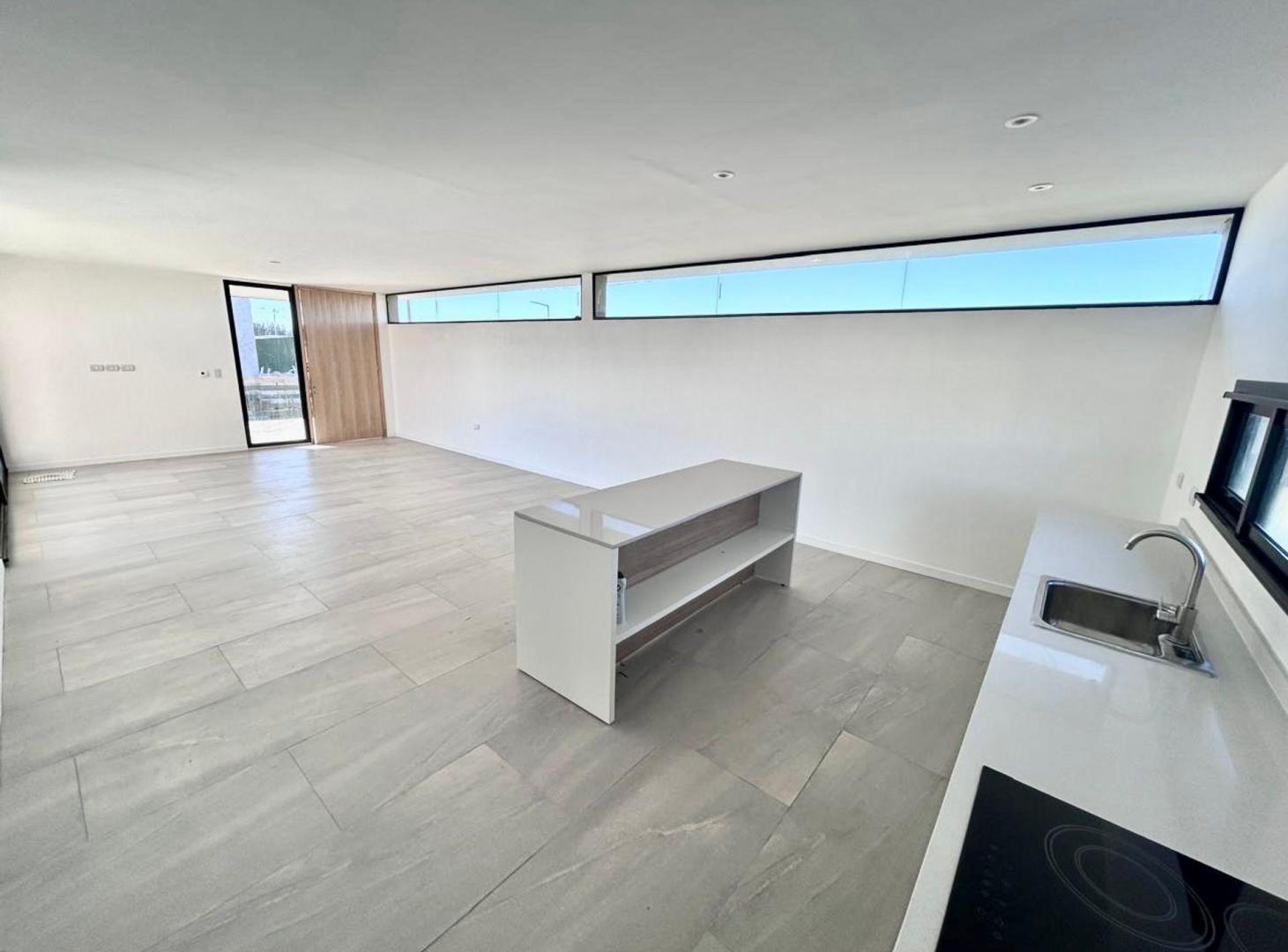 Foto de Oportunidad!! Casa 4 amb con pileta - Finca Jóven, imagen 4