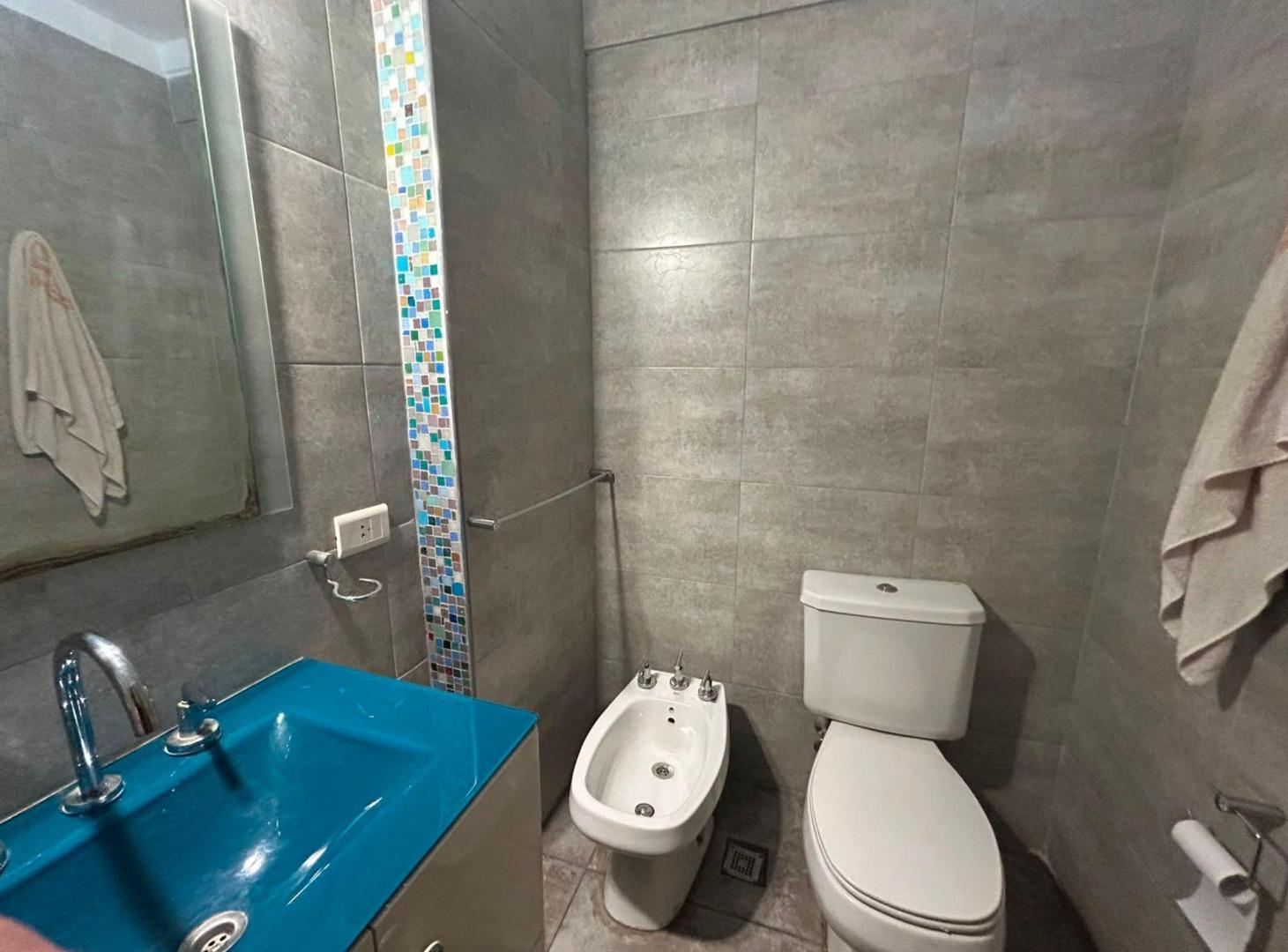 Foto de Piso de Cat. Impecable 6 Amb-Cochera-Balcon-Boedo, imagen 5