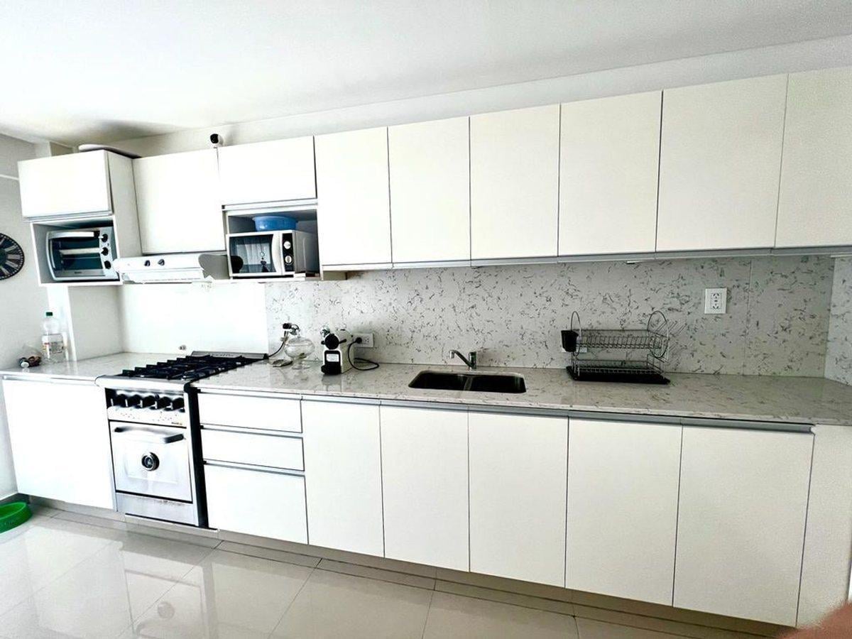 Foto de Venta Dept 4 amb-2 cocheras-Balcones-Impec.Almagro, imagen 1