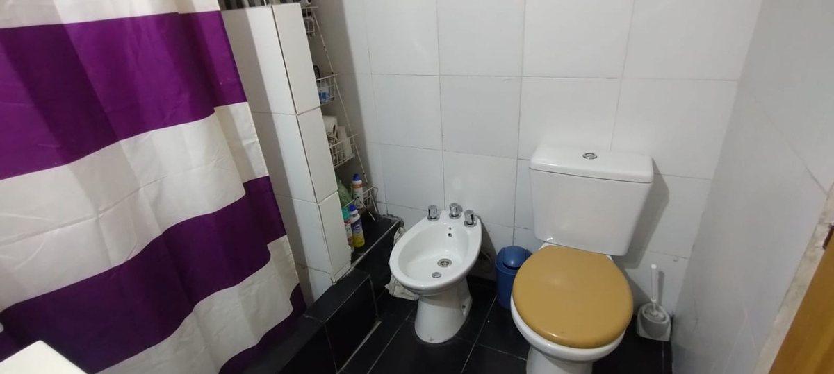 Foto de CASA EN VENTA EN BLOCK 3 AMBIENTES EN MORON, imagen 2