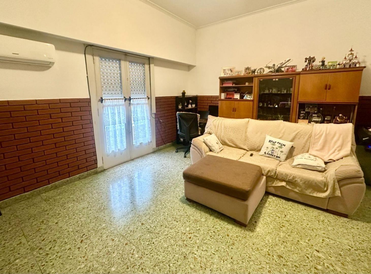 Foto de VENTA PH 4 AMB LANUS OESTE TERRAZA, imagen 1