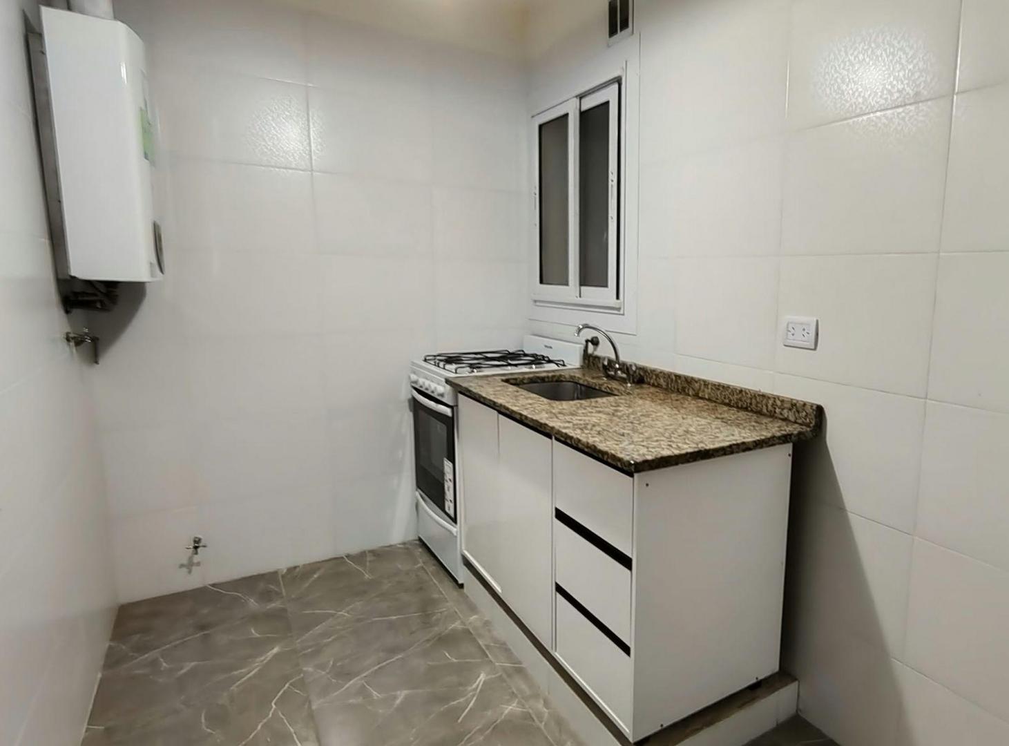 Foto de 2 Amb APTO PROF 2 Patios Balvanera Alquiler, imagen 4