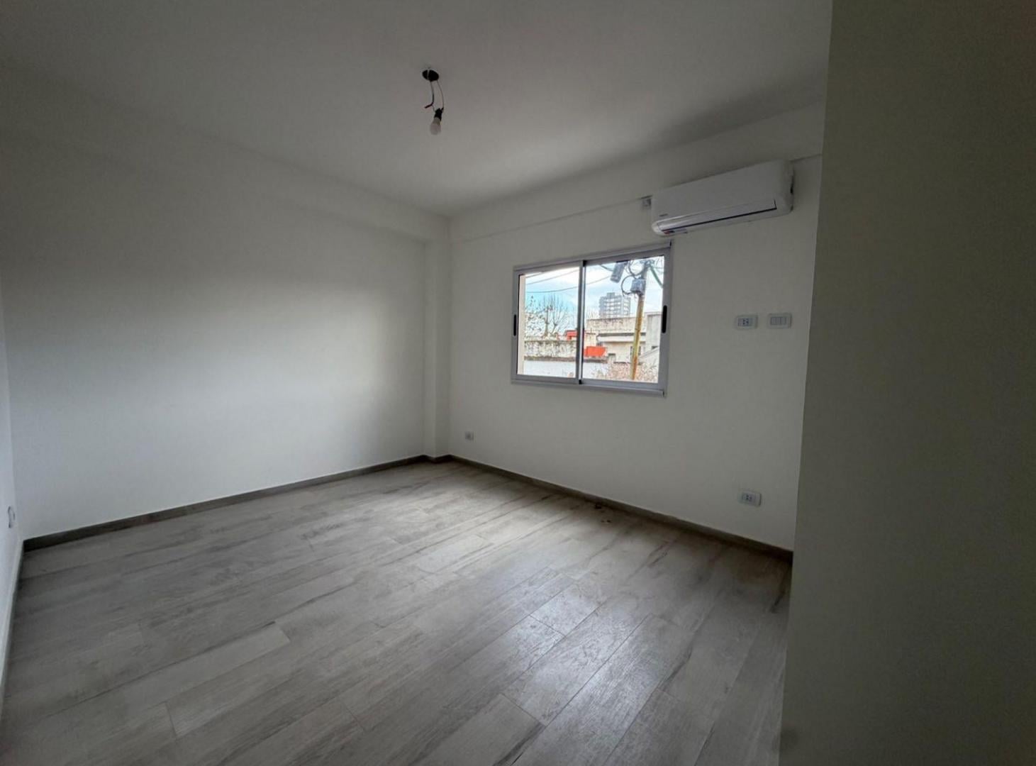 Foto de Alquiler PH 4 AMB, Triplex a estrenar, Floresta, imagen 4