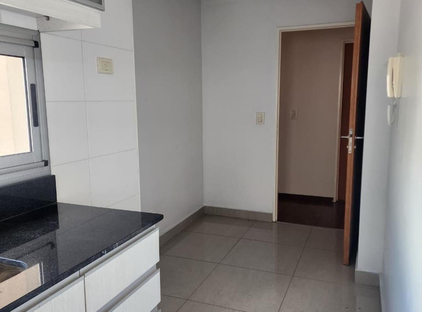 Foto de VENTA DEPARTAMENTO 4 AMB VILLA URQUIZA A ESTRENAR, imagen 3
