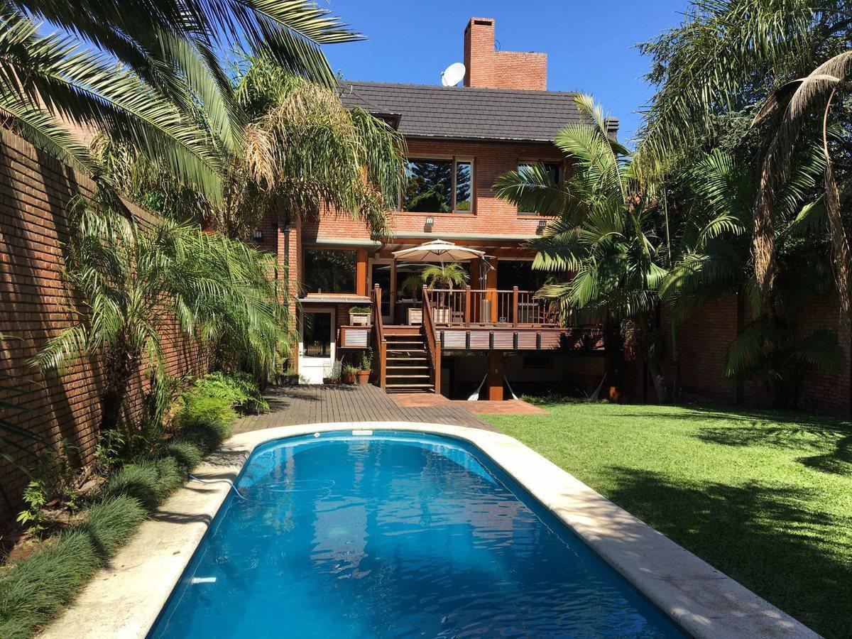 Foto de CASA 5 AMBIENTES EN VENTA BERNAL PISC/COCH/QUINCHO, imagen 1