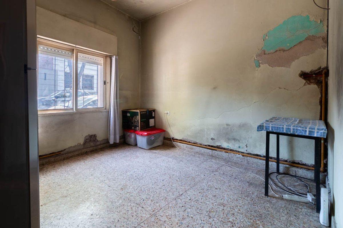 Foto de VENTA- CASA LOTE PROPIO- 4 AMBIE- PARQUE PATRICIOS, imagen 1