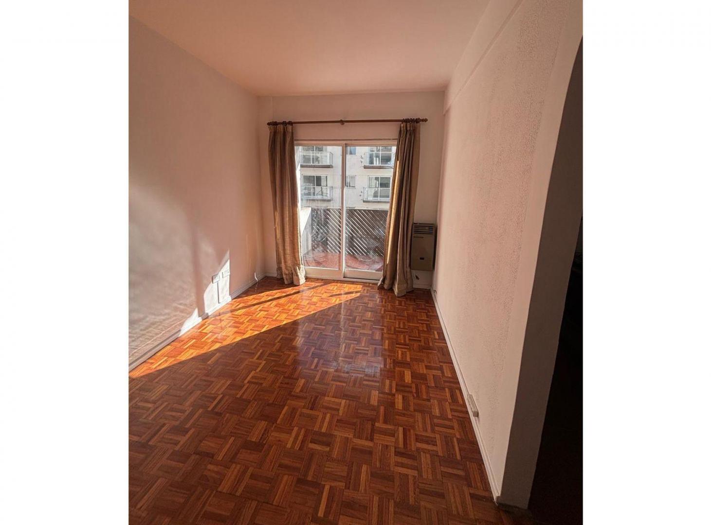 Foto de Departamento 2 amb alquiler Almagro balcón frente, imagen 4