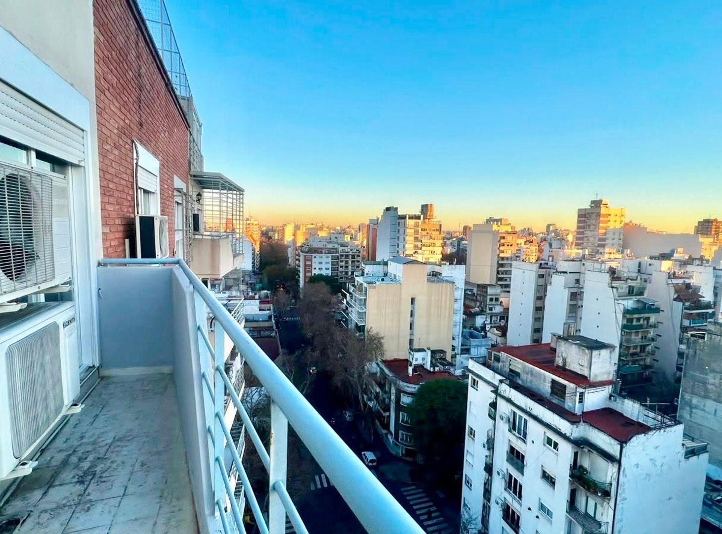 Foto de VENTA DPTO 3 AMB BOEDO COCHERA PISO ALTO, imagen 2