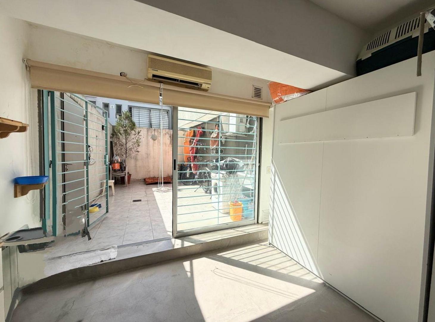 Foto de DEPARTAMENTO MONOAMBIENTE CABALLITO PATIO 51M2, imagen 4
