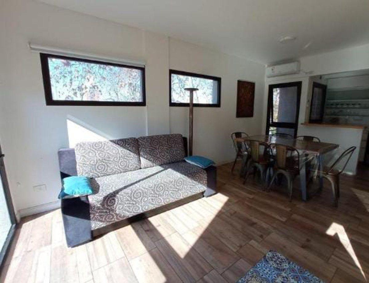 Foto de Dúplex con balcón terraza cochera y baulera, imagen 1