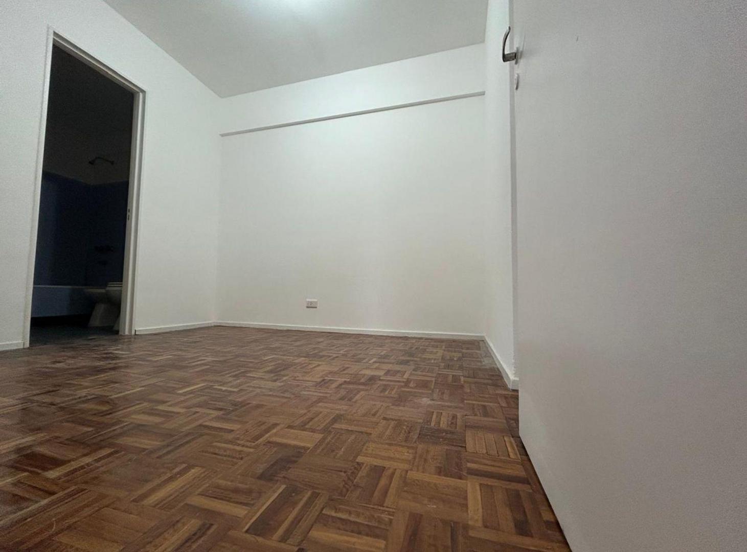 Foto de Alquiler Monoambiente Divido en Almagro, imagen 3