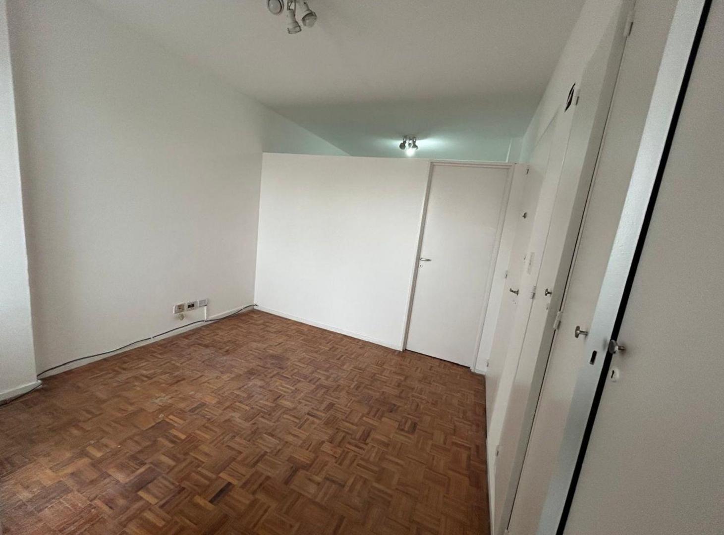 Foto de Alquiler Monoambiente Divido en Almagro, imagen 2