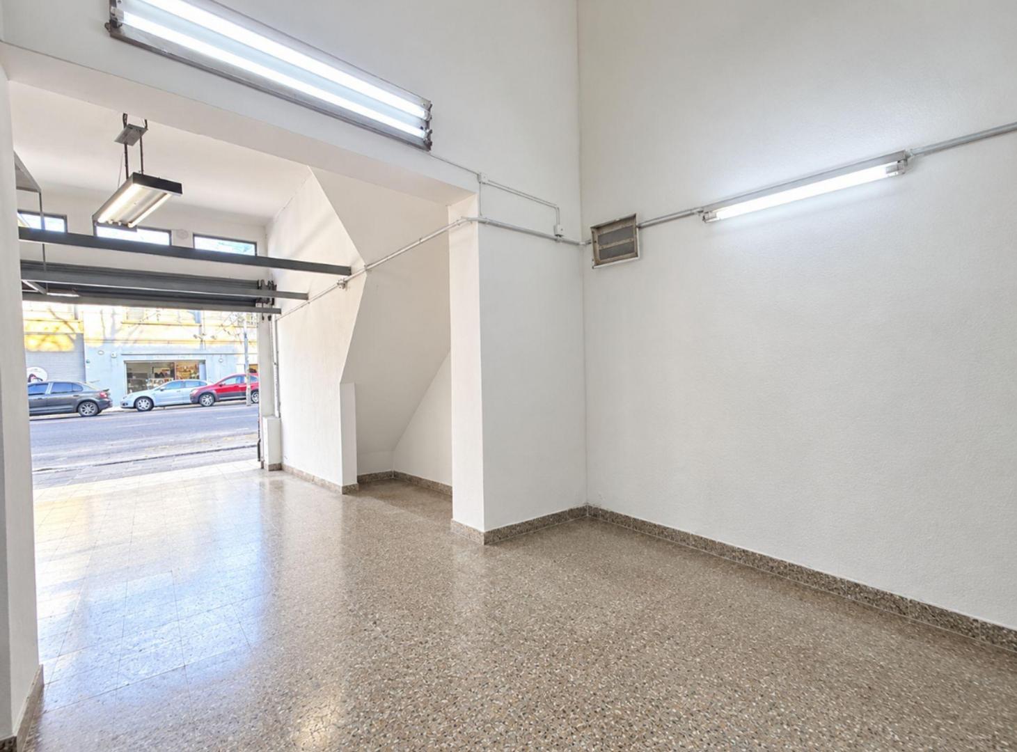 Foto de LOCAL 37 M2 CHACARITA VENTA AV. DORREGO 200, imagen 3