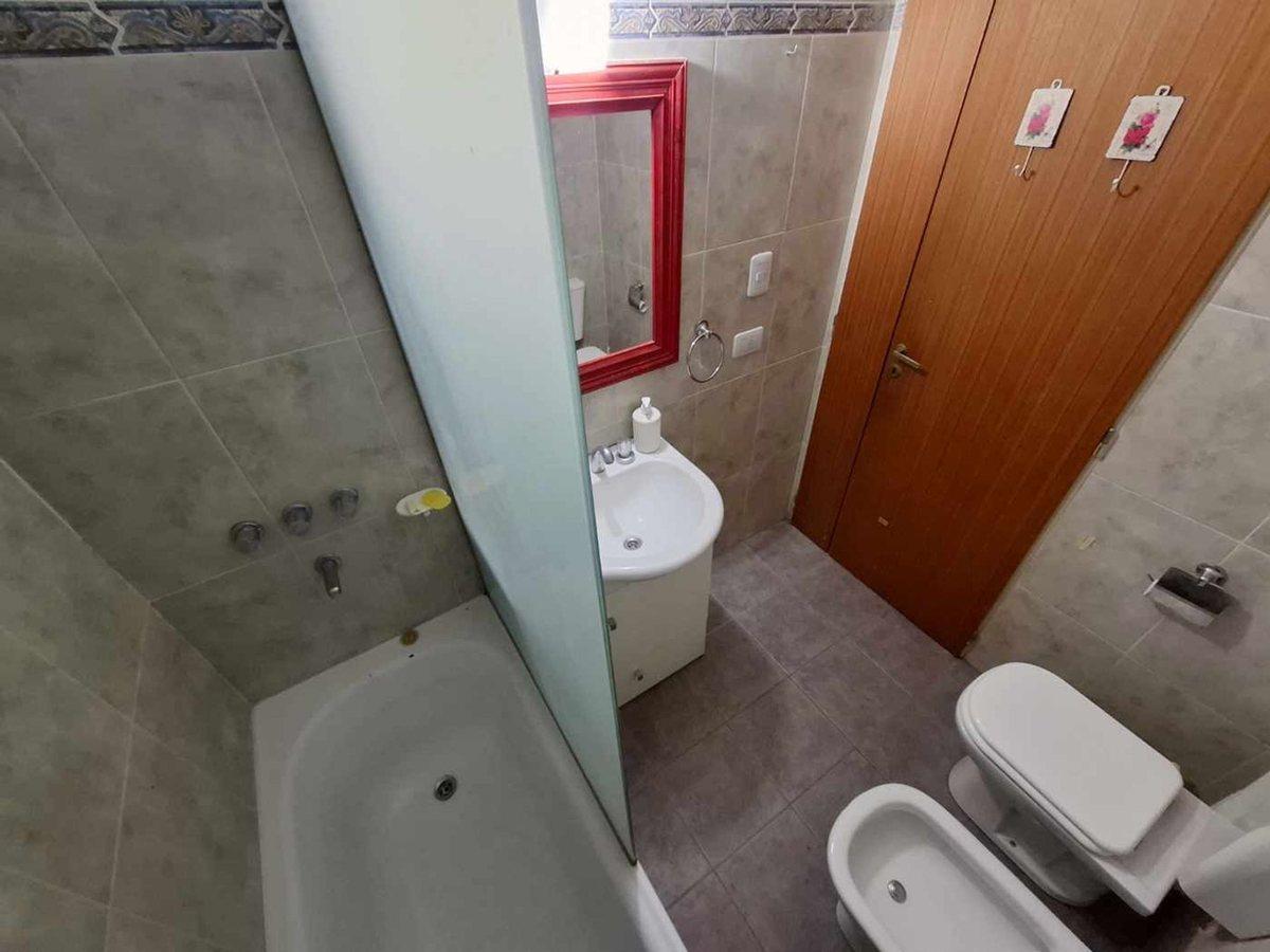 Foto de VENTA MONOAMBIENTE / Dorm Sep y Balcón / V. Crespo, imagen 5