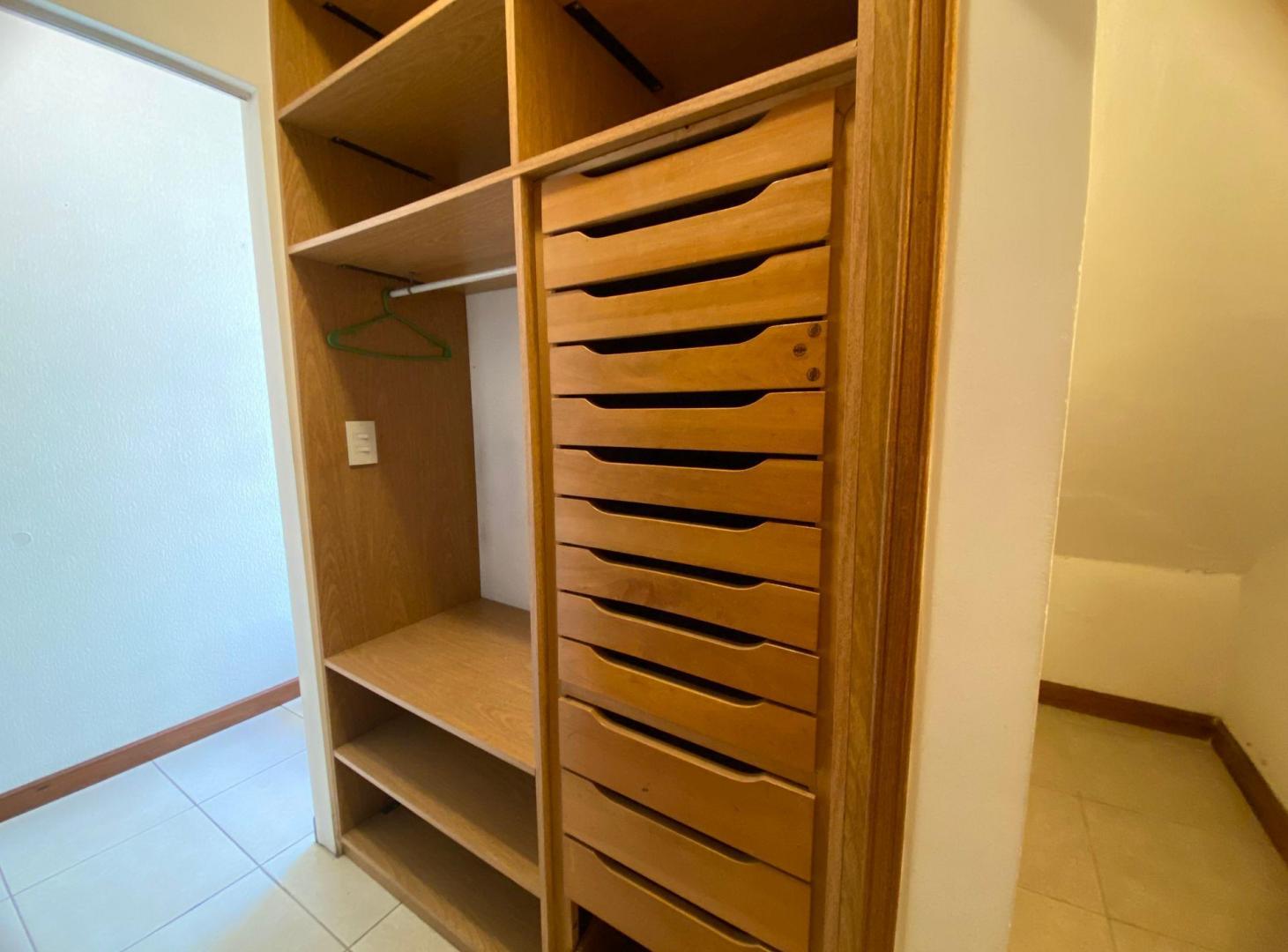 Foto de Venta Casa 6 Ambientes Patio Terraza Balcón Devoto, imagen 4