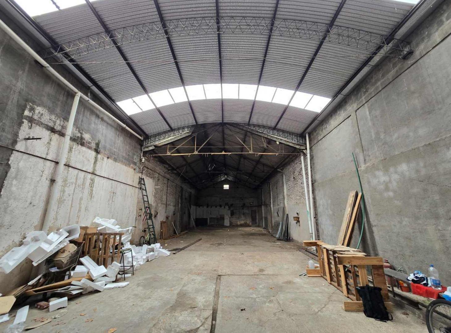 Foto de GALPON EN VENTA 240 MTS BERNAL, imagen 3