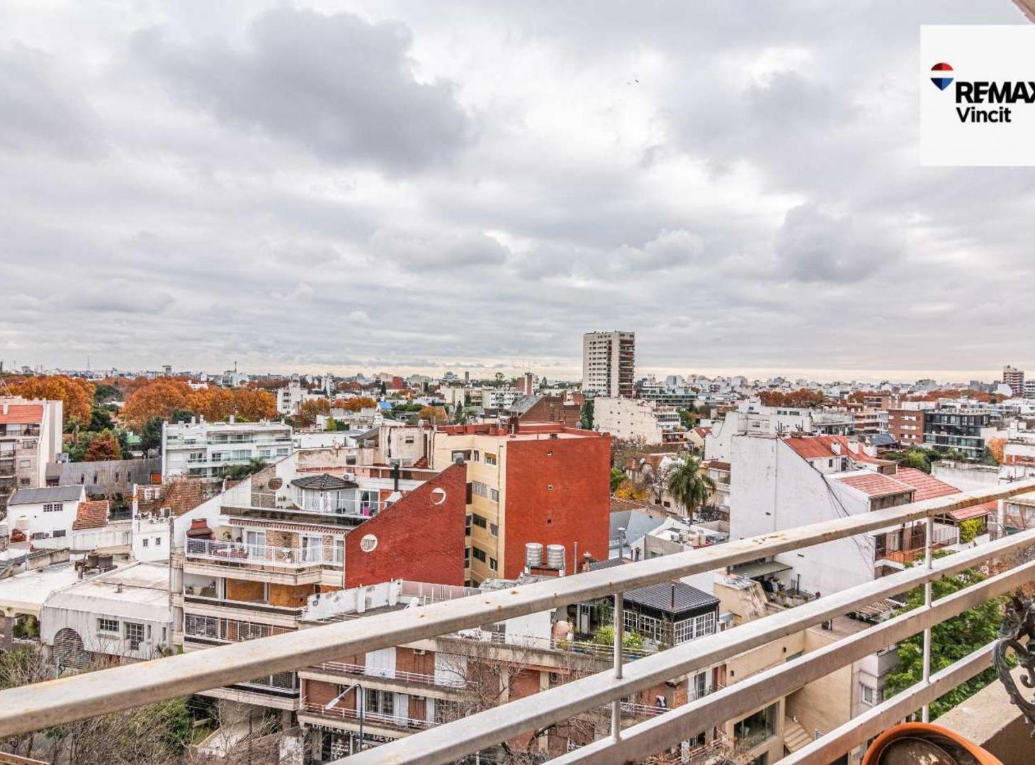 Foto de VENTA-4 AMBIENTES- COCHERA- BAULERA- DEVOTO, imagen 2