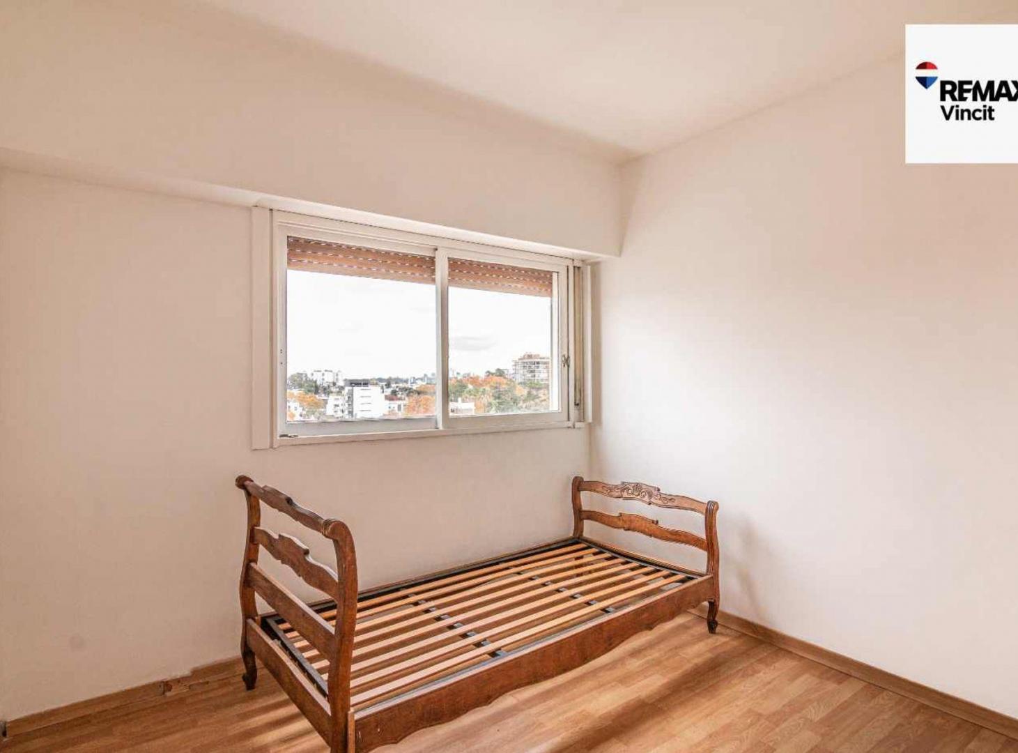 Foto de VENTA-4 AMBIENTES- COCHERA- BAULERA- DEVOTO, imagen 3