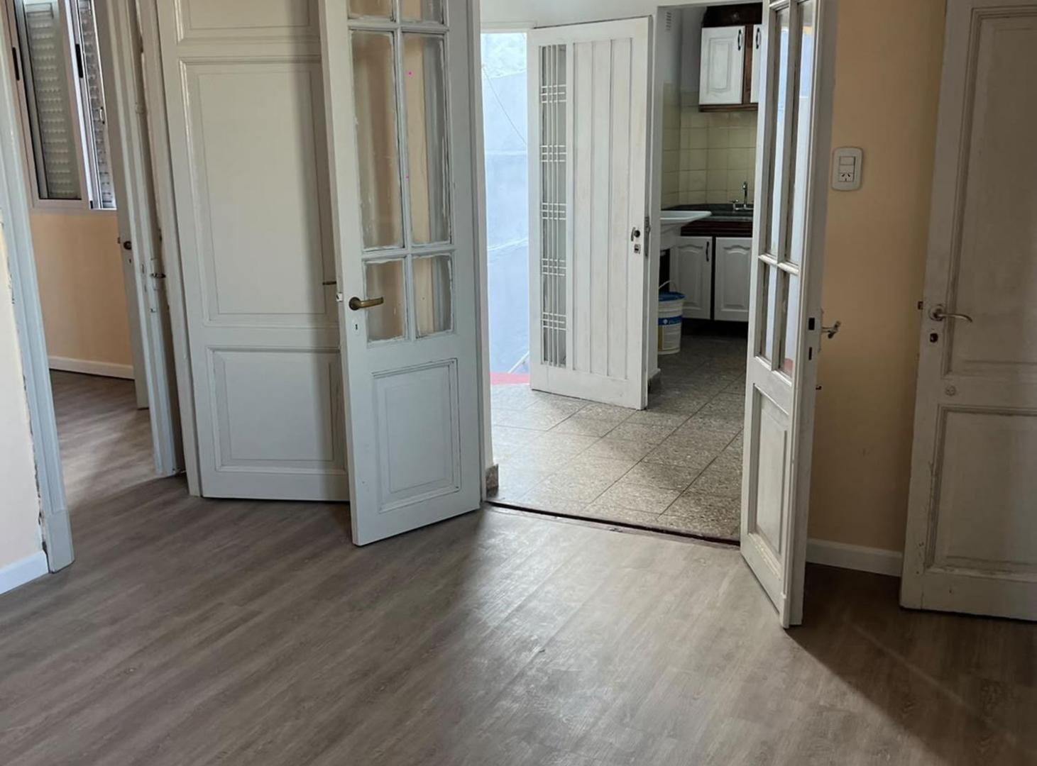 Foto de VENTA PH 2 AMB VELEZ SARFIELD LUMINOSO, imagen 2