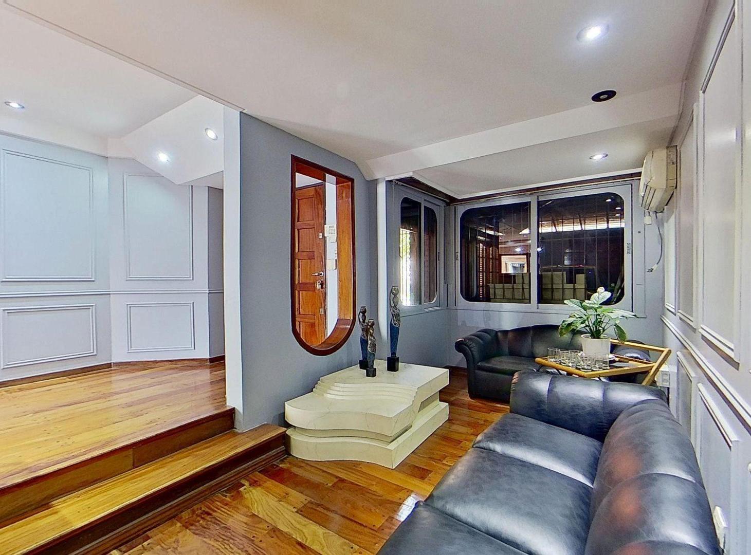 Foto de CASA VENTA 6 AMBIENTES CON COCHERA Y QUINCHO, imagen 4