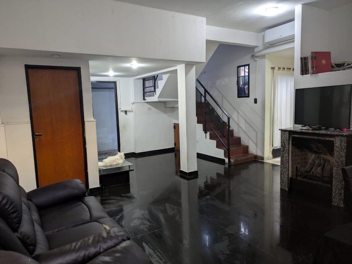 Foto de PH 4 ambientes Venta Ciudadela sin expensas, imagen 5