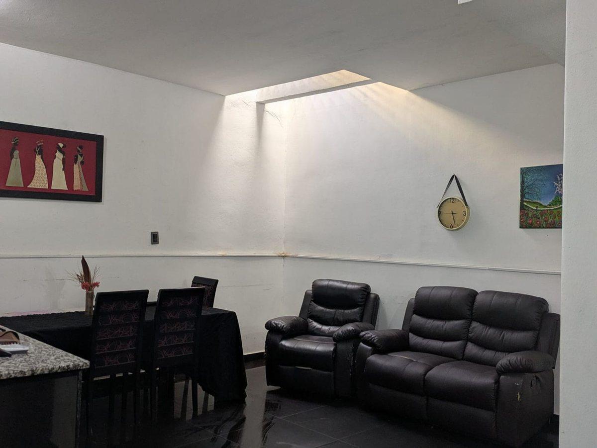 Foto de PH 4 ambientes Venta Ciudadela sin expensas, imagen 4