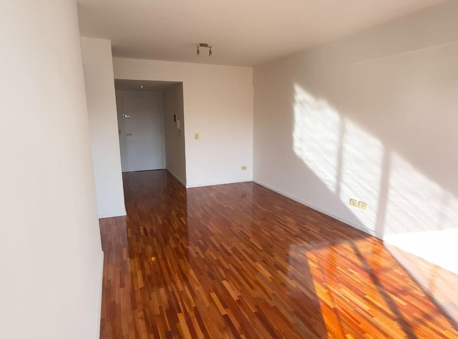 Foto de Departamento 2 amb alquiler P. Chacabuco amenities, imagen 2