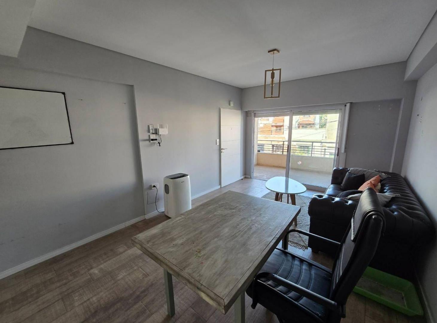 Foto de DEPARTAMENTO 2 AMBIENTES EN VENTA EN ALSINA BALCON, imagen 4