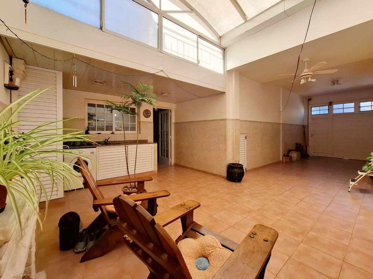 Foto de VENTA CASA PH Triplex 4 AMB Mataderos Barrio Naón, imagen 1