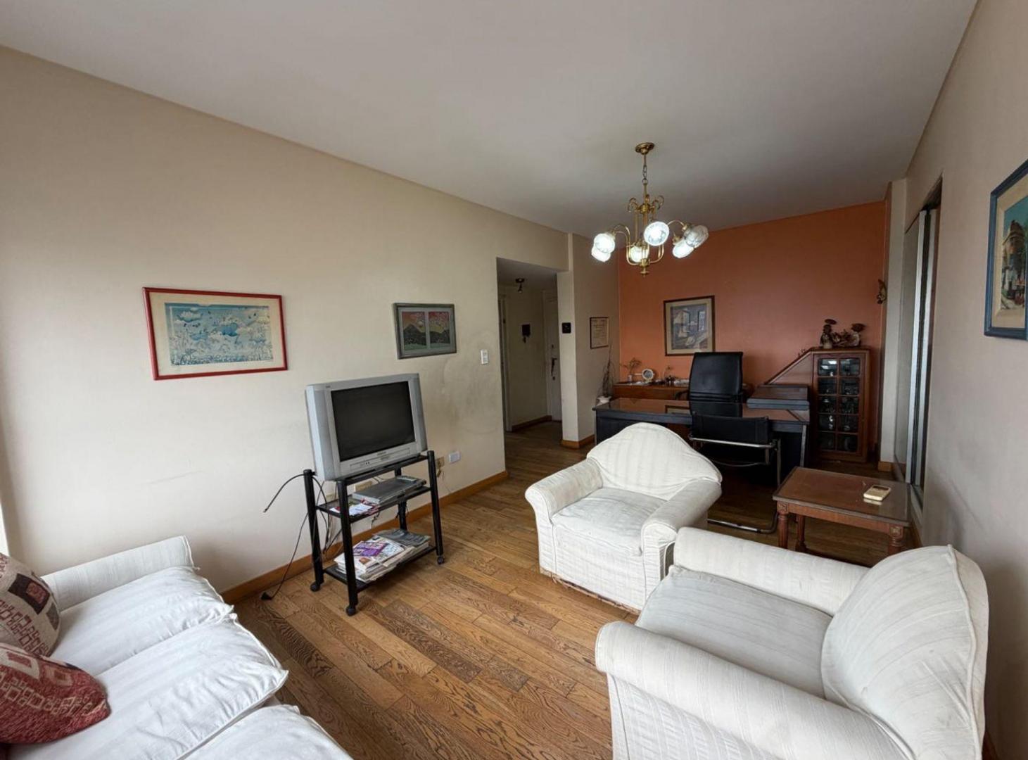 Foto de Venta Depto 3 ambientes piso 23, Monserrat, imagen 2