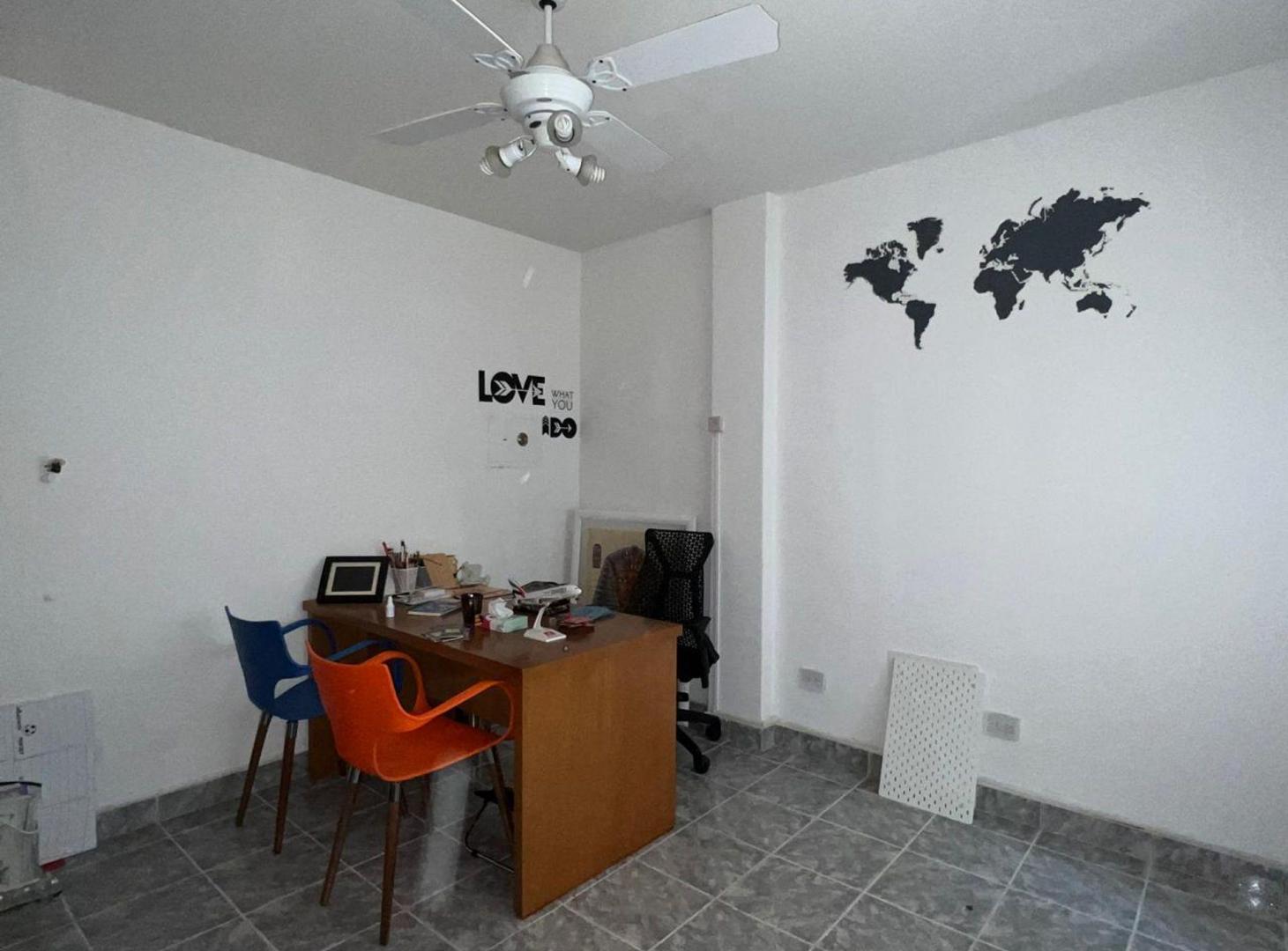 Foto de Venta Oficina. Talcahuano c/Baño. Impecable estado, imagen 2
