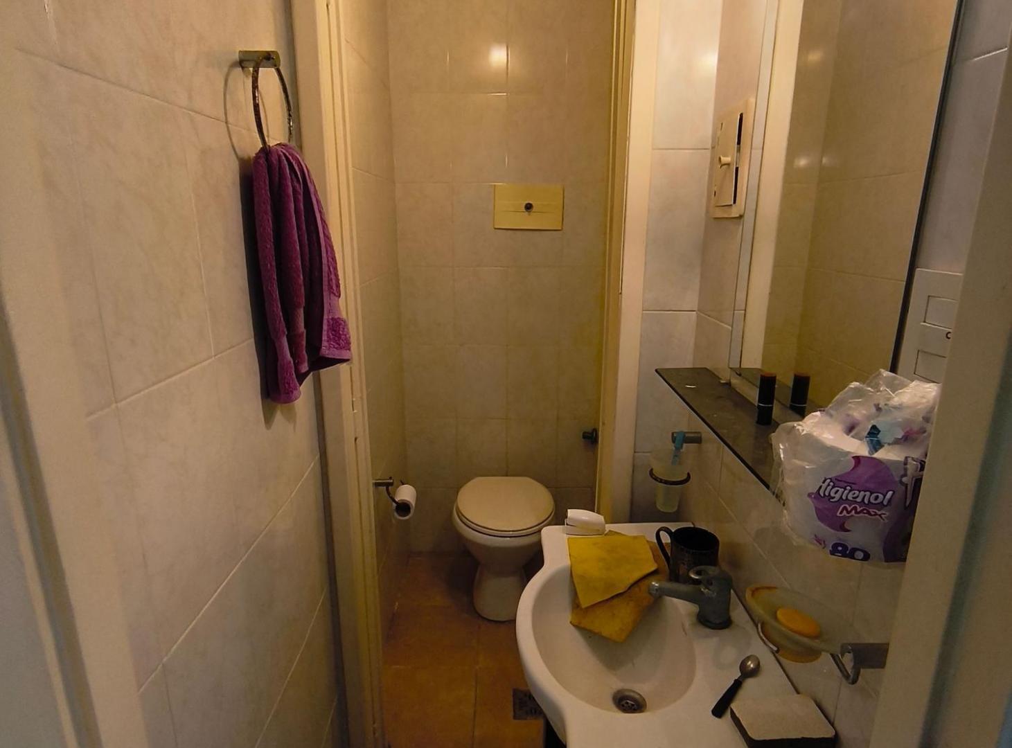 Foto de Venta Oficina. Talcahuano c/Baño. Impecable estado, imagen 5