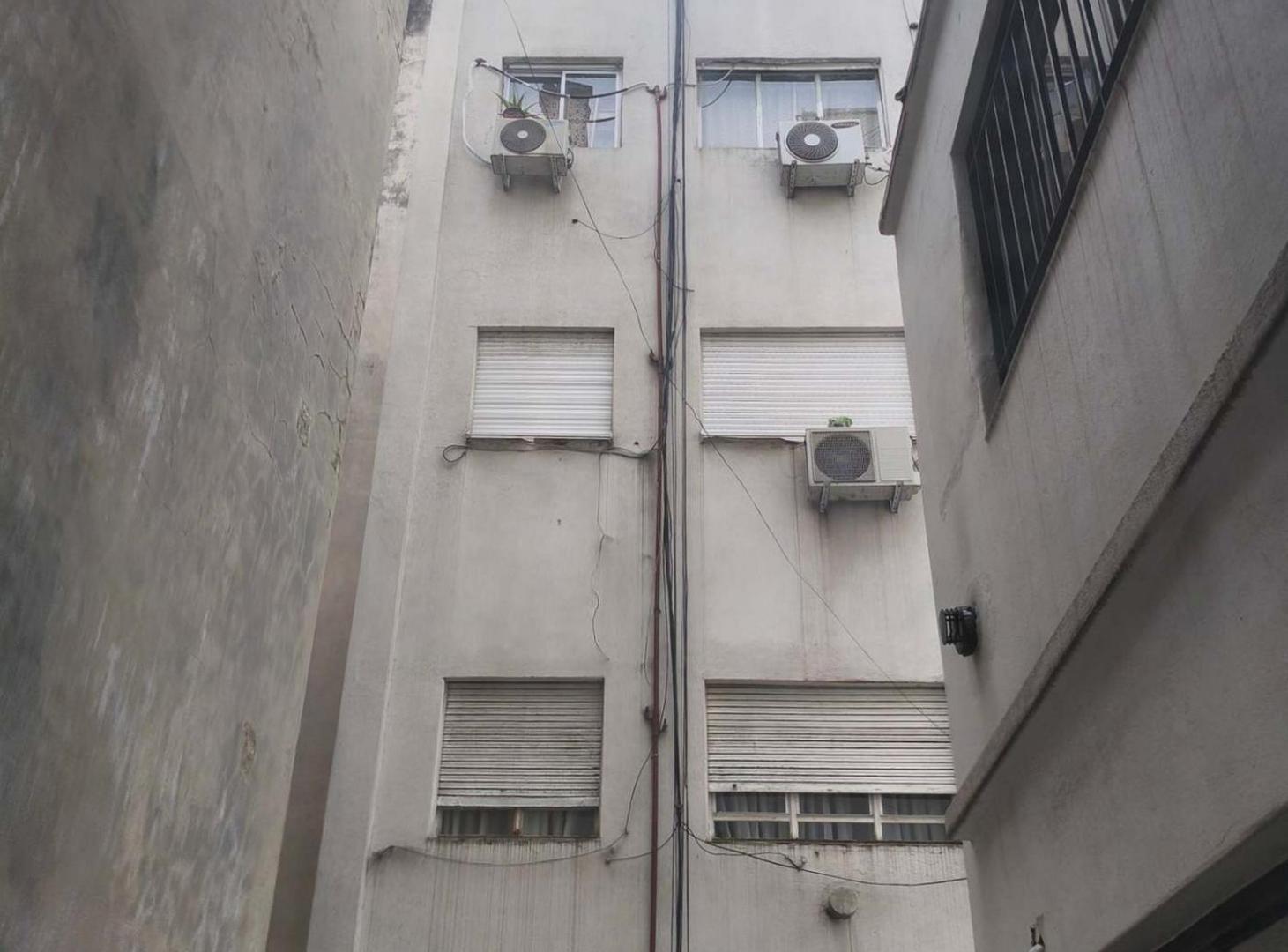 Foto de Venta Oficina. Talcahuano c/Baño. Impecable estado, imagen 4