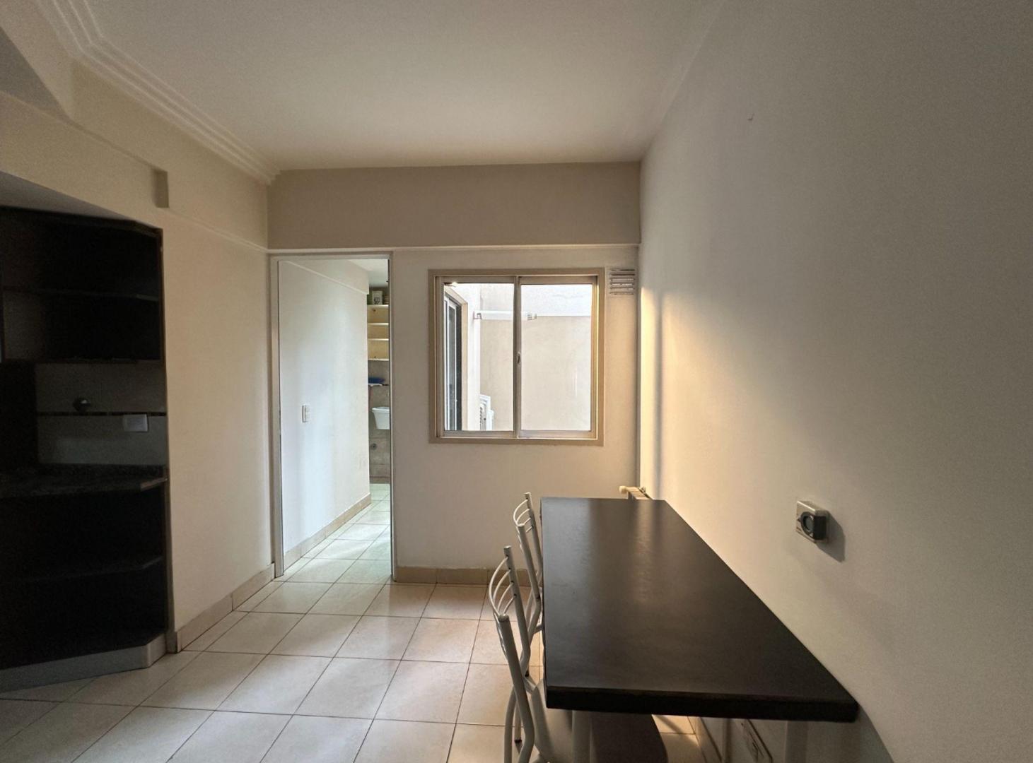 Foto de VTA SEMIP 4 AMB ALMAGRO BALCON PATIO SUM COCHERA, imagen 4