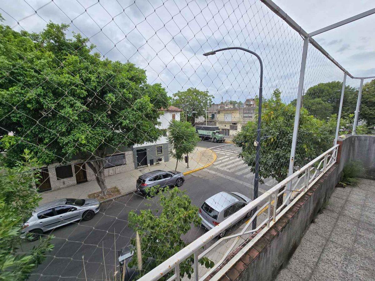 Foto de CASA- LOTE PROPIO-2 VIVIENDAS-EN BLOCK -MATADEROS, imagen 4