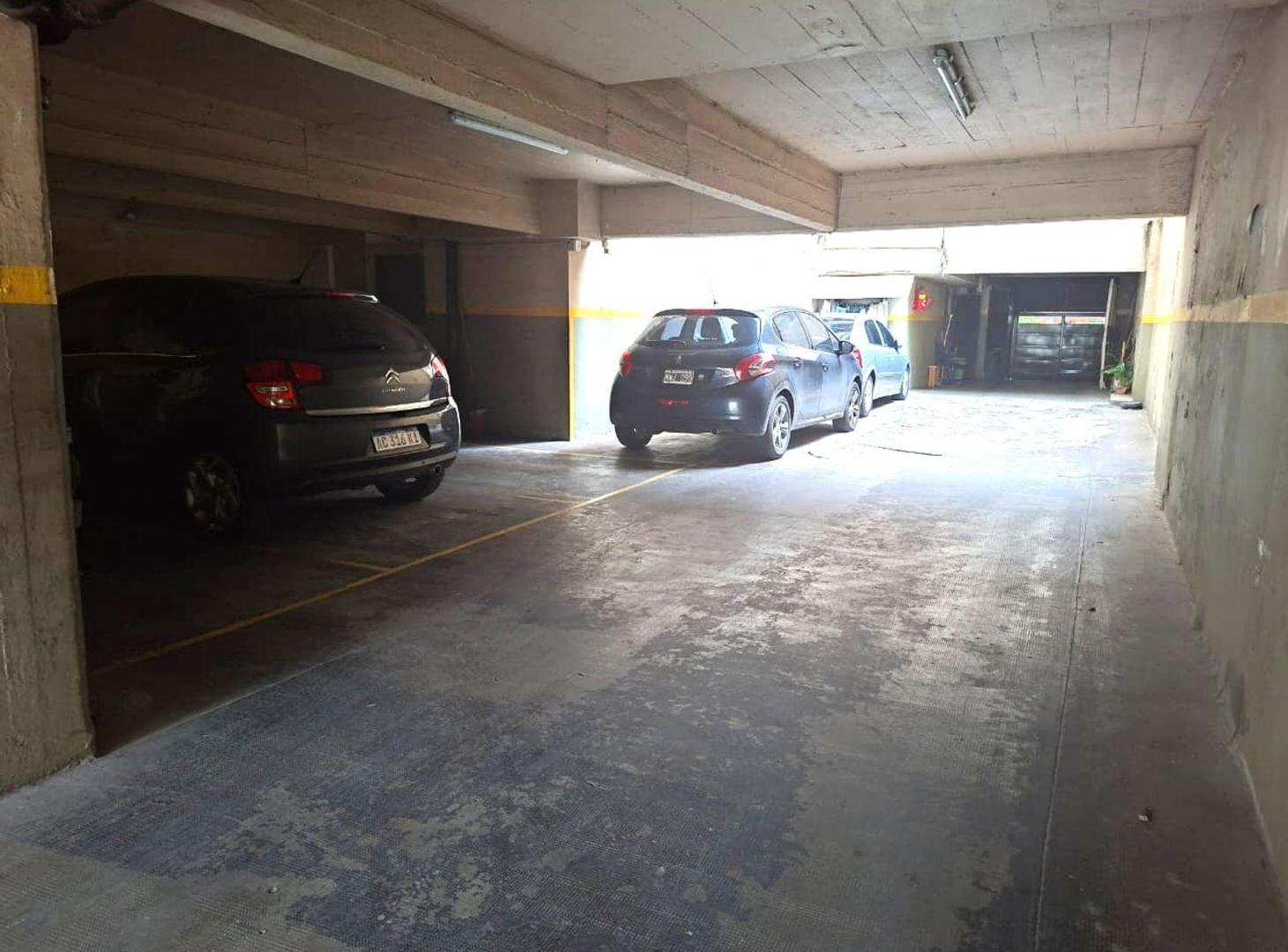 Foto de VENTA COCHERA FIJA EN PB EN VILLA CRESPO CENTRO, imagen 1