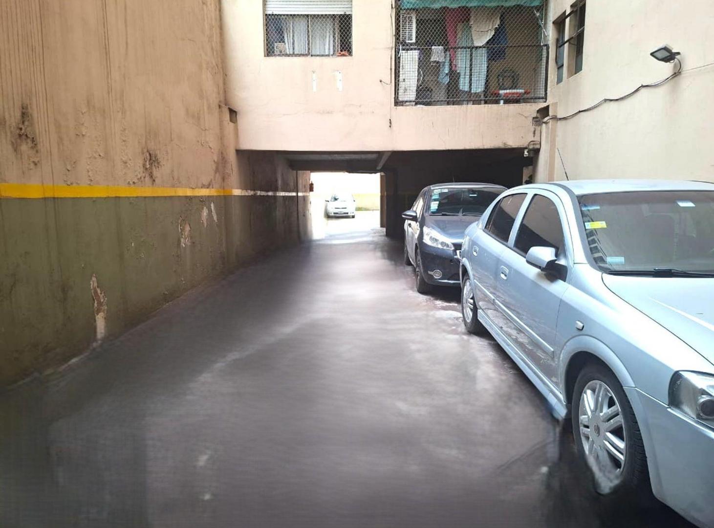 Foto de VENTA COCHERA FIJA EN PB EN VILLA CRESPO CENTRO, imagen 2