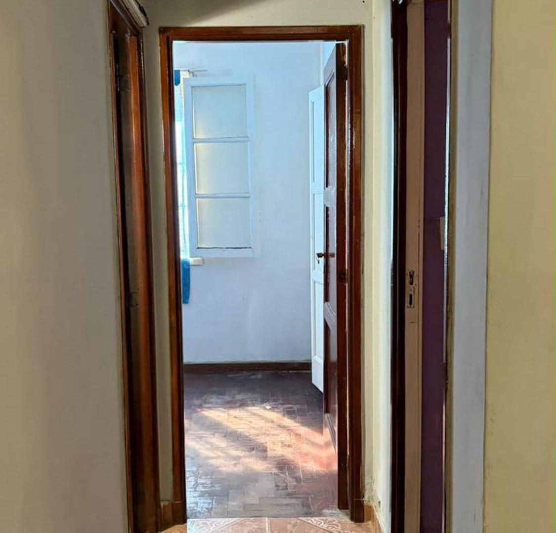 Foto de Venta 3 amb. tipo PH c/jardin/cochera en Flores, imagen 3