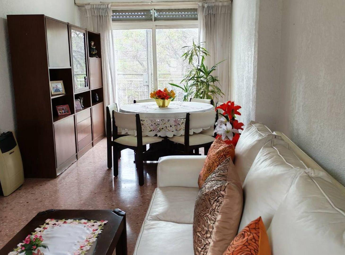 Foto de VENTA- PH-3 AMBIENTES-TERRAZA-PARRILLA-COCHERA, imagen 3