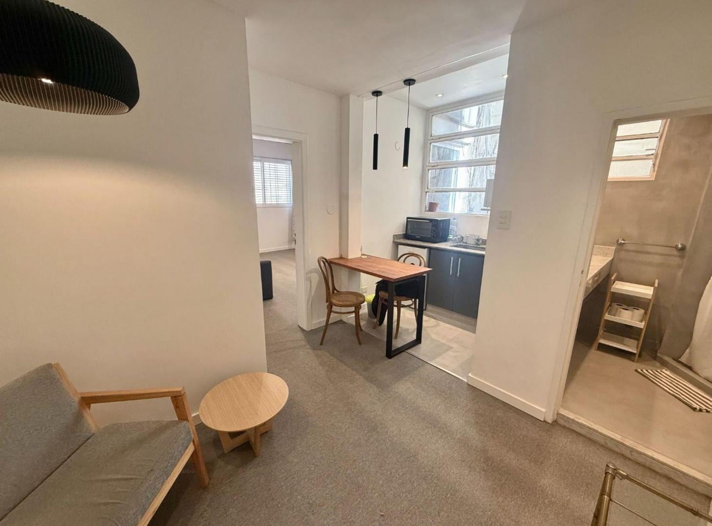 Foto de VENTA DPTO 2 AMB RECOLETA REFACCIONADO C/ TERRAZA, imagen 1