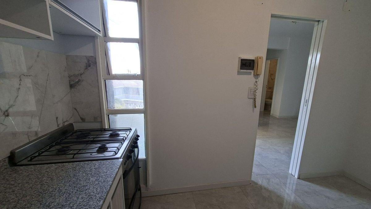 Foto de VENTA 3 AMBIENTES ,AMEGHINO, AVELLANEDA CENTRO., imagen 4