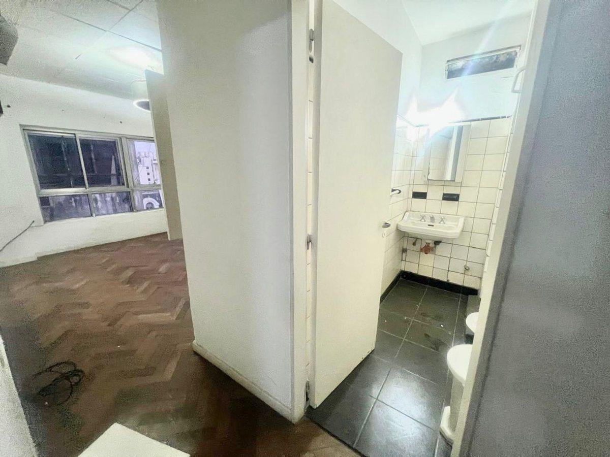 Foto de VENTA Monoambiente - a refaccionar - Monserrat, imagen 5